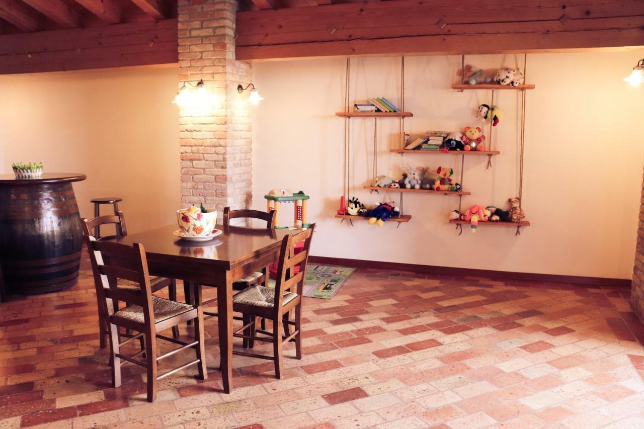 Agriturismo Le Cipressine Меоло Экстерьер фото
